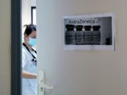 ЕС предостерегли от слишком быстрого снятия ограничений по коронавирусу