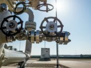 Кандидат на пост Меркель назвала «Северный поток — 2» огромной ошибкой