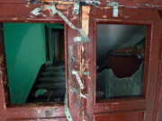 Россиянин лишился квартиры из-за вони и мусора