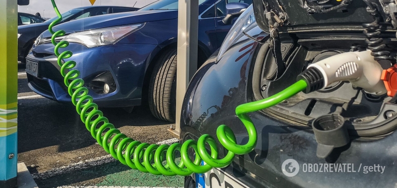 Украинцы приобрели более 27 тысяч электрокаров: топ самых популярных