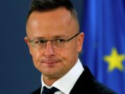 Сийярто выразил надежду на мир после возможной встречи Путина и Трампа